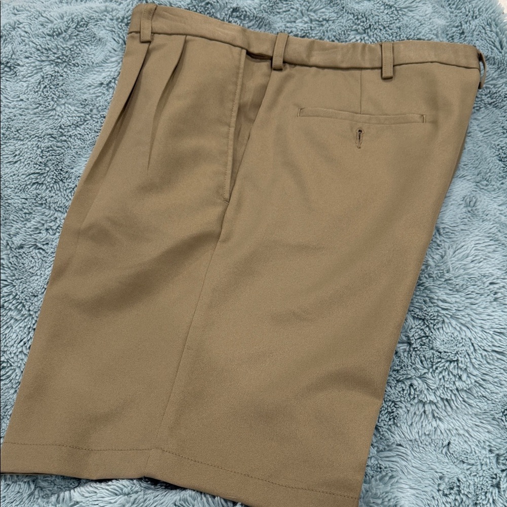 Haggar Men's Khaki Flat Front Shorts